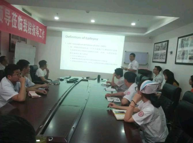 成都武侯军盛医院开展医护人员业务知识及专业